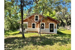 737 E Indiana Ave, DeLand, FL 32724, Sold 07/17/25