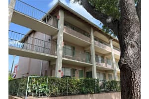 145 Oyster Bay Cir #200, ALTAMONTE SPRINGS