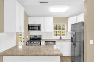 115 LAKE DOT DRIVE, SANFORD, FL 32773 - MLS#MFRO6316324