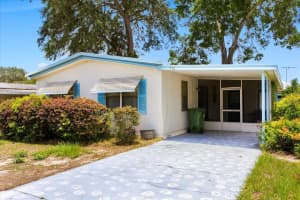 710 Coachman Dr, LEESBURG