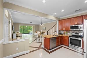 934 ROCK HARBOR AVENUE, ORLANDO, FL 32828 Sold 08/27/25