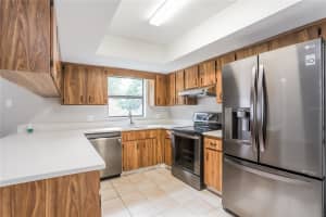 302 MILLER ROAD, VALRICO, FL 33594 - MLS#MFRO6316489