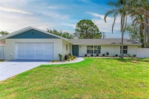 221 Vermont Ave E, BRADENTON
