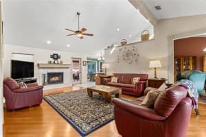 9326 BAY VISTA ESTATES BOULEVARD, ORLANDO, FL 32836 Sold 08/14/25
