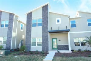976 Leader St, DAVENPORT