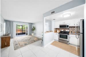 572 ORANGE DRIVE, ALTAMONTE SPRINGS, FL 32701 - MLS#MFRO6316695
