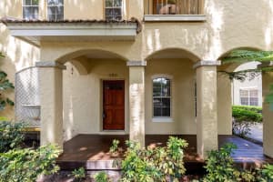 820 ELLWOOD AVENUE, ORLANDO, FL 32804 - MLS#MFRO6316846