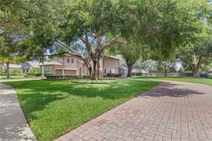 25537 HIGH HAMPTON CIRCLE, SORRENTO, FL 32776 Sold 09/25/25