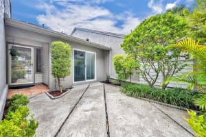 463 WARRENTON ROAD, WINTER PARK, FL 32792 Sold 07/17/25