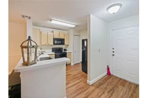 1910 SUMMER CLUB DRIVE, OVIEDO, FL 32765 Sold 10/17/25