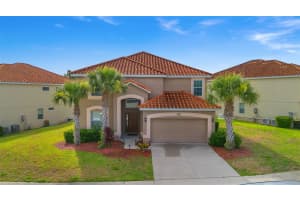 381 Cabello Dr, DAVENPORT