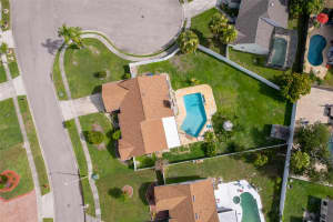 2223 FAIRMONT CIRCLE, ORLANDO, FL 32837 Sold 08/15/25