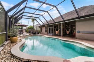 806 SPRING ISLAND WAY, ORLANDO, FL 32828 Sold 07/18/25
