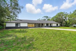 11540 HARBOR ROAD, LEESBURG, FL 34788 Sold 08/25/25