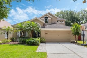 985 LAKE CLAIRE CIRCLE, OVIEDO, FL 32765 Sold 07/30/25