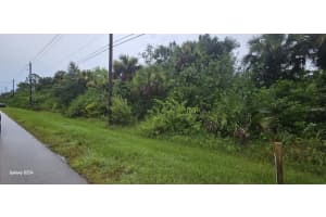 GOLDEN GATE ESTATE #91, NAPLES, FL 34117 - MLS#MFRO6317236