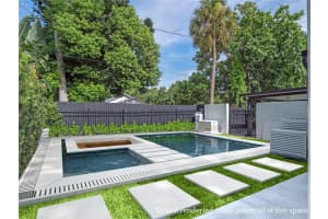 1371 LYNDALE BOULEVARD, WINTER PARK, FL 32789 Sold 09/22/25