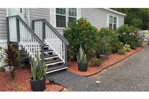 31701 STATE ROAD 44 SR-44, EUSTIS, FL 32736 - MLS#MFRO6317523