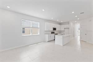 1198 ATLANTIC AVENUE, FRUITLAND PARK, FL 34731 - MLS#MFRO6317602