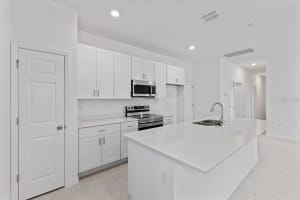 1194 ATLANTIC AVENUE, FRUITLAND PARK, FL 34731 - MLS#MFRO6317610