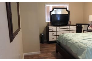 3680 WHITING DRIVE, ST PETERSBURG, FL 33705 - MLS#MFRO6317613
