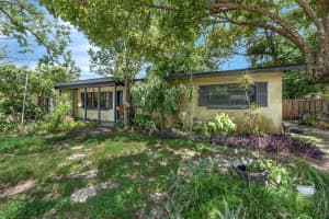 905 FLEWELLING AVENUE, OCOEE, FL 34761 Sold 08/25/25
