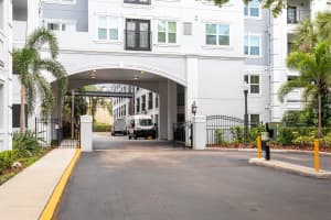 300 SOUTH STREET, ORLANDO, FL 32801 - MLS#MFRO6317683