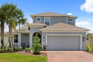 922 Grazie Loop, DAVENPORT