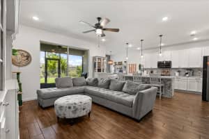922 GRAZIE LOOP, DAVENPORT, FL 33837 - MLS#MFRO6317687