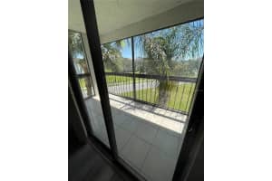 2201 CASCADES BOULEVARD, KISSIMMEE, FL 34741 - MLS#MFRO6317692
