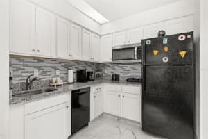 8303 PALM PARKWAY, ORLANDO, FL 32836 - MLS#MFRO6317744
