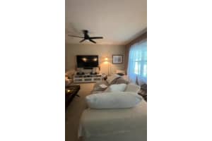 MLS# MFRO6317799, Apopka, Florida 32712
