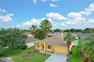 610 TERRANOVA DRIVE, WINTER HAVEN, FL 33884 - MLS#MFRO6317815