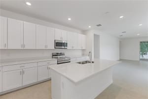 1210 ATLANTIC AVENUE, FRUITLAND PARK, FL 34731 - MLS#MFRO6317840