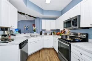 5566 METROWEST BOULEVARD, ORLANDO, FL 32811 - MLS#MFRO6317844