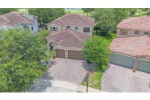 8162 PRESTBURY DRIVE, ORLANDO, FL 32832 - MLS#MFRO6318086