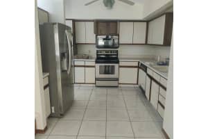 826 HORSESHOE BAY DRIVE, KISSIMMEE, FL 34741 - MLS#MFRO6318103