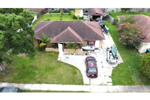 12207 FLORIDA WOODS LANE, ORLANDO, FL 32824 Sold 07/24/25