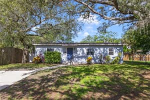 220 Colony Dr, CASSELBERRY