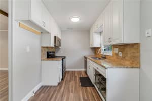 220 COLONY PLACE, CASSELBERRY, FL 32707 Sold 12/10/25