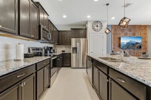 2438 DUBAI STREET, KISSIMMEE, FL 34747 - MLS#MFRO6318362