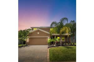 461 Brunswick Dr, DAVENPORT