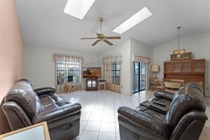 5439 SACRAMENTO COURT, ORLANDO, FL 32821 - MLS#MFRO6318430