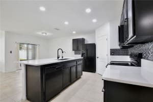 1565 DIAMOND LOOP DRIVE, KISSIMMEE, FL 34744 - MLS#MFRO6318518