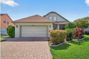2076 SHANNON LAKES BLVD, KISSIMMEE, FL 34743 - MLS#MFRO6318526