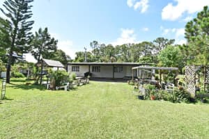 1390 AIRPORT BOULEVARD, SANFORD, FL 32773 - MLS#MFRO6318628