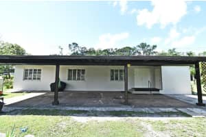 1390 AIRPORT BOULEVARD, SANFORD, FL 32773 - MLS#MFRO6318628
