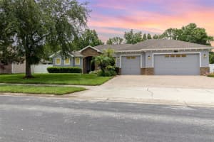 2588 Gabrielle Woods Pl, OVIEDO