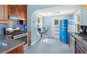 638 CLAYTON STREET, ORLANDO, FL 32804 Sold 07/21/25