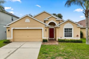 2422 HOLLY PINE CIRCLE, ORLANDO, FL 32820 Sold 08/29/25